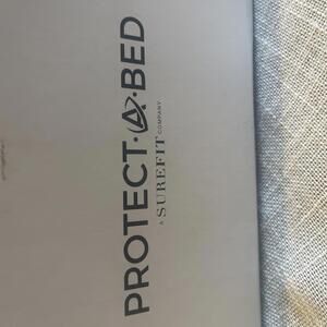 Protect-A-Bed Mattress Protector - Waterproof‎ & Hypoallergenic